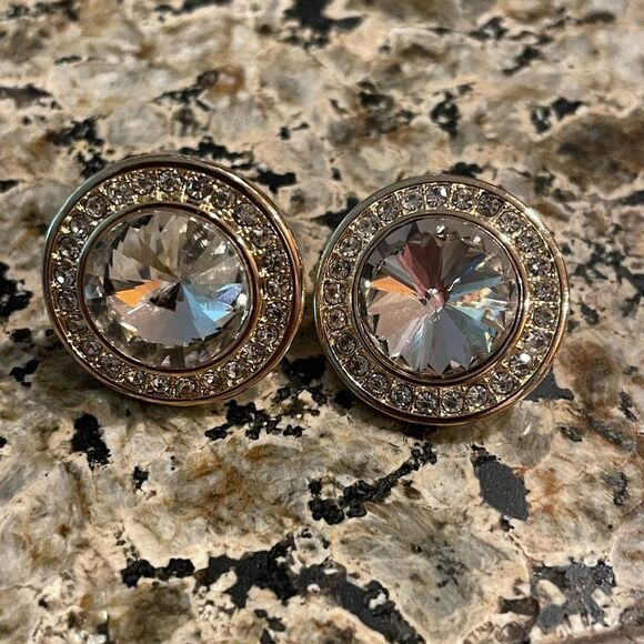 Gold Tone Crystal Round Vintage Clip On Earrings Stunning! - Picture 8 of 15